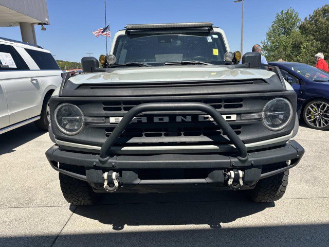 Used 2021 Ford Bronco Black Diamond image 2