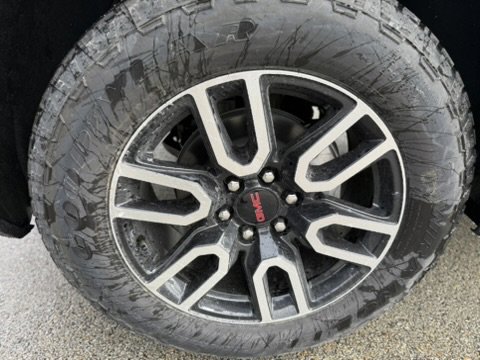 New 2026 GMC Sierra 1500 AT4 w/ Technology Package image 9