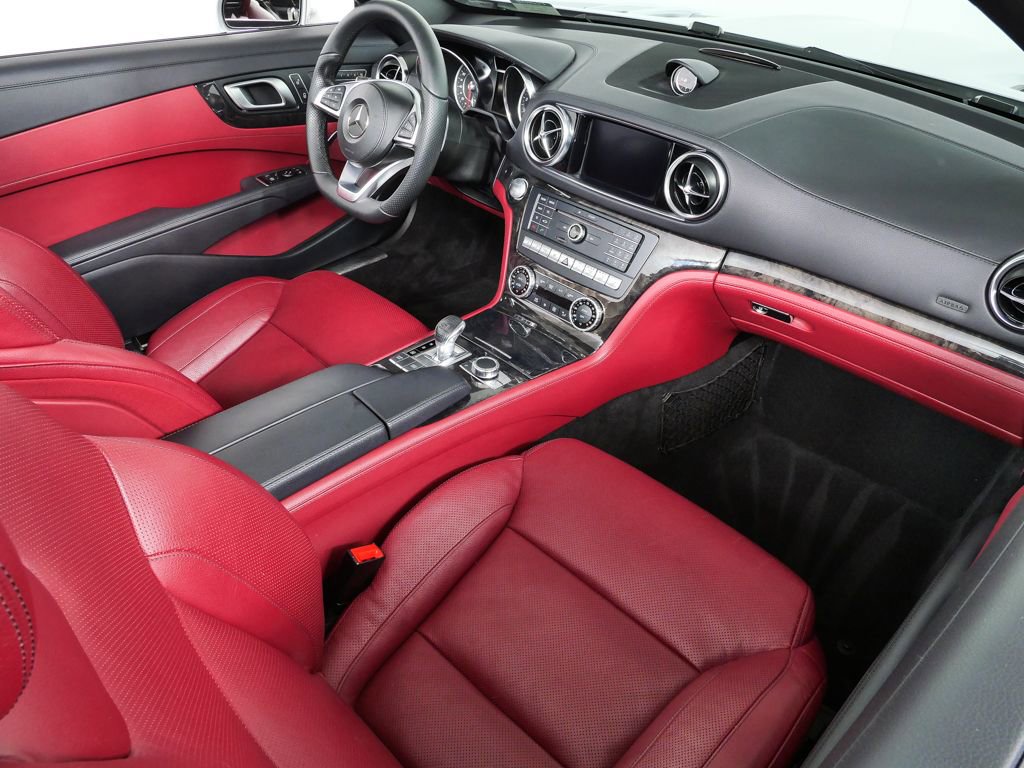 Used 2017 Mercedes-Benz SL 450 image 28