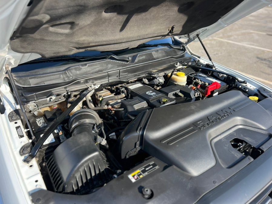 Used 2022 RAM 3500 Tradesman image 40