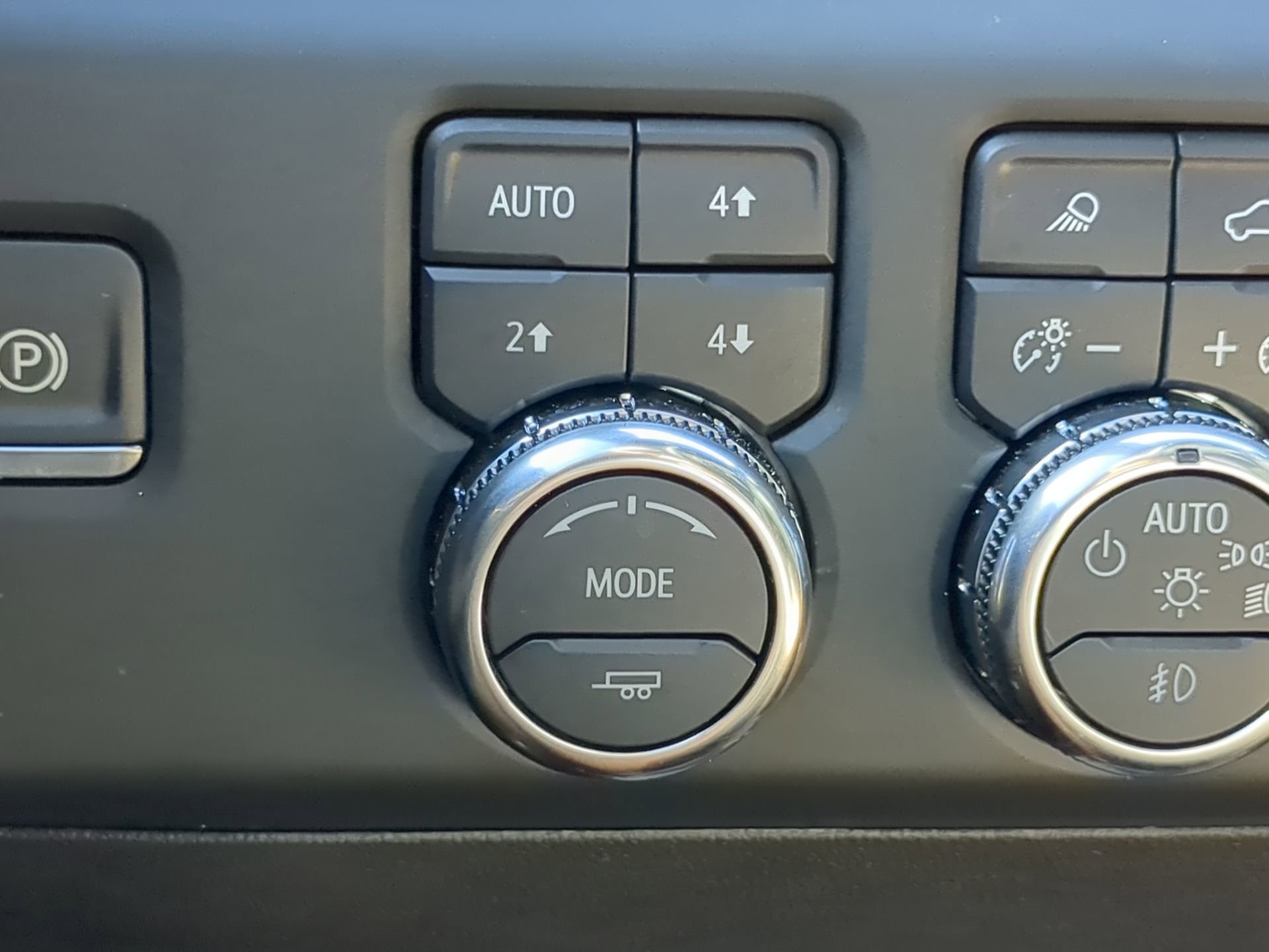 Used 2024 GMC Sierra 2500 AT4 w/ AT4 Premium Plus Package image 55