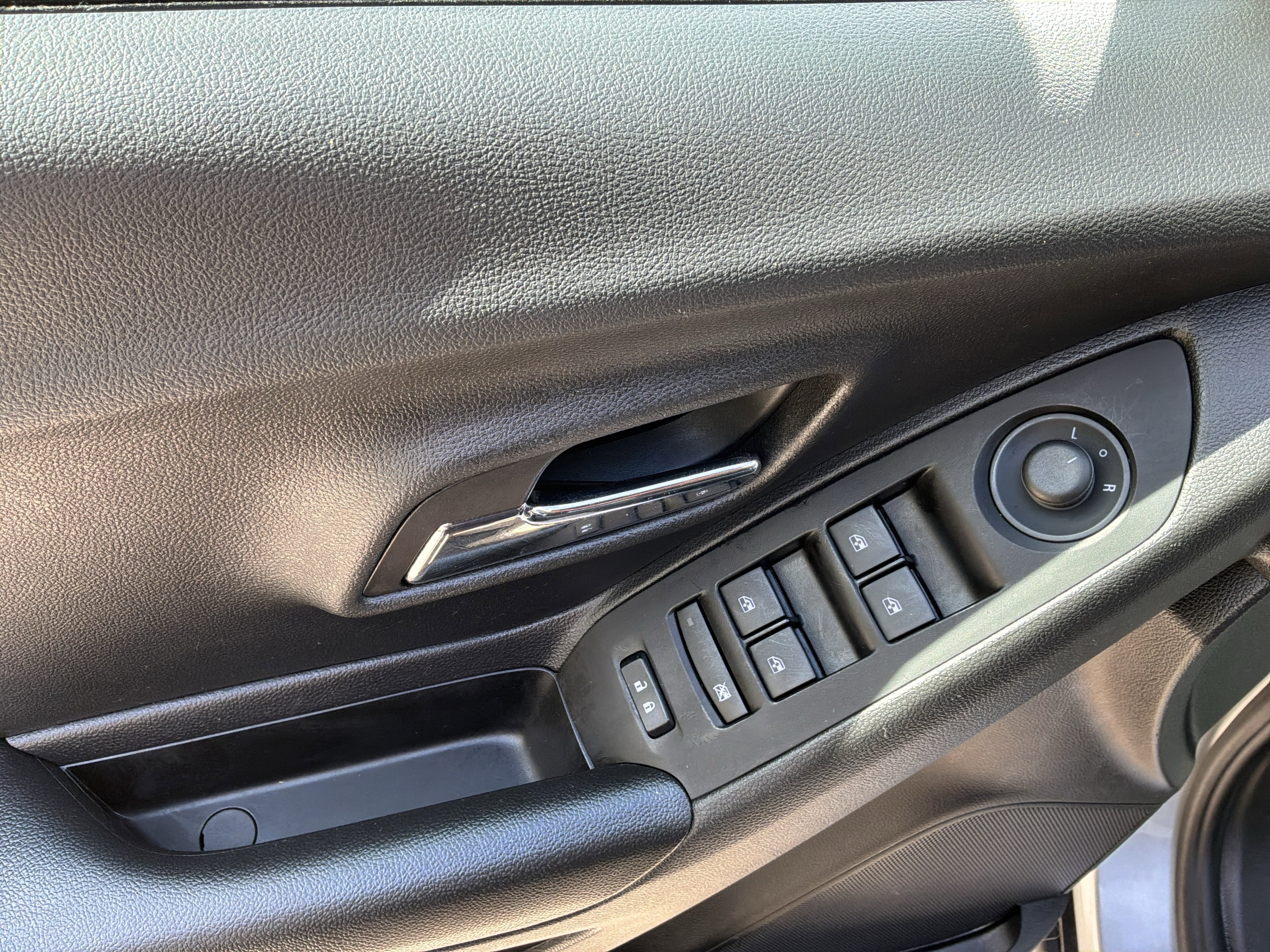 Used 2021 Chevrolet Trax LT w/ Driver Confidence Package image 15