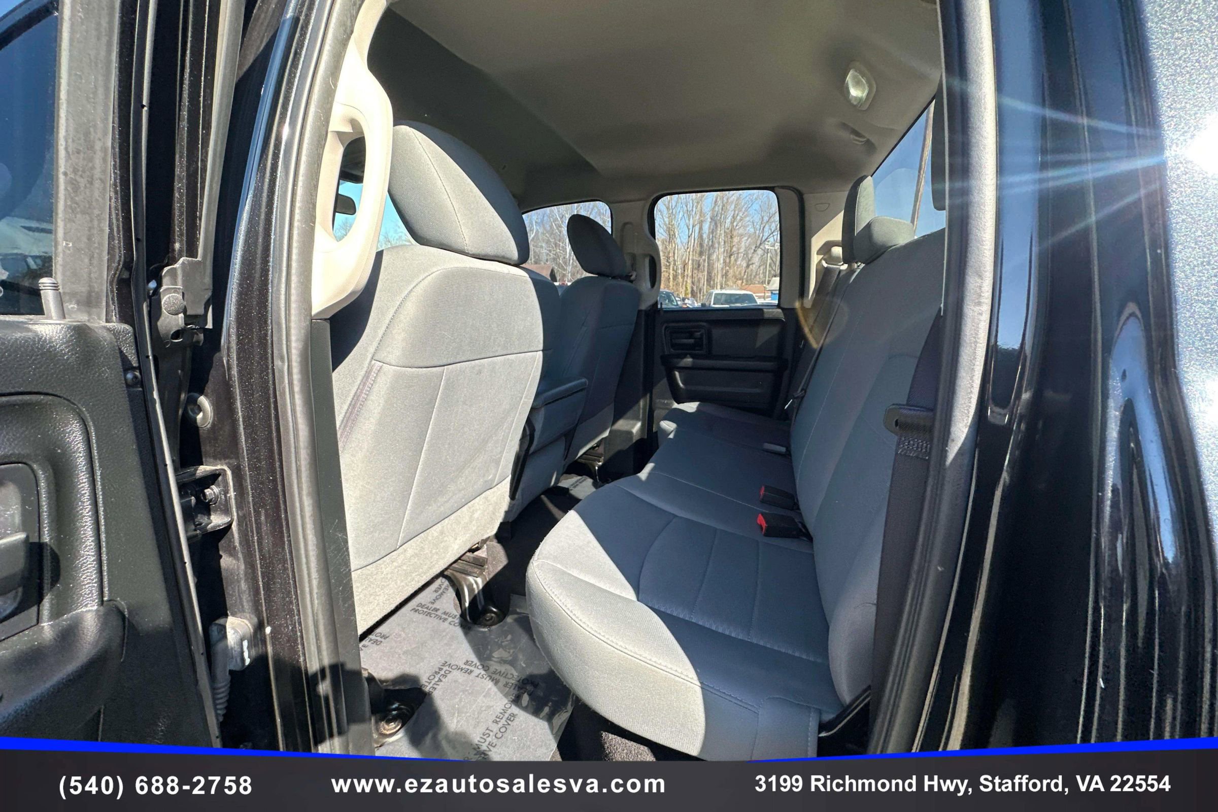 Used 2017 RAM 1500 Express image 19