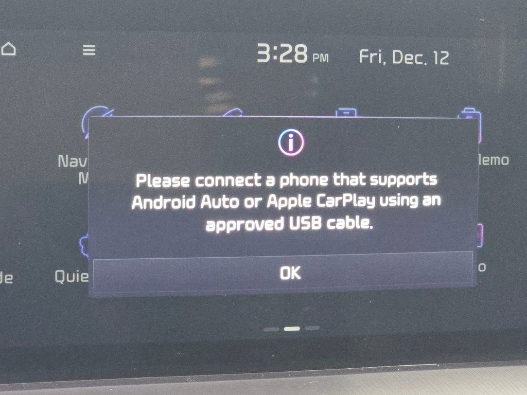 Used 2023 Kia Telluride S w/ S Sunroof Package image 5