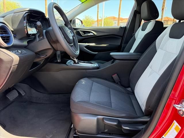 Certified 2026 Chevrolet Trax LS FWD image 6