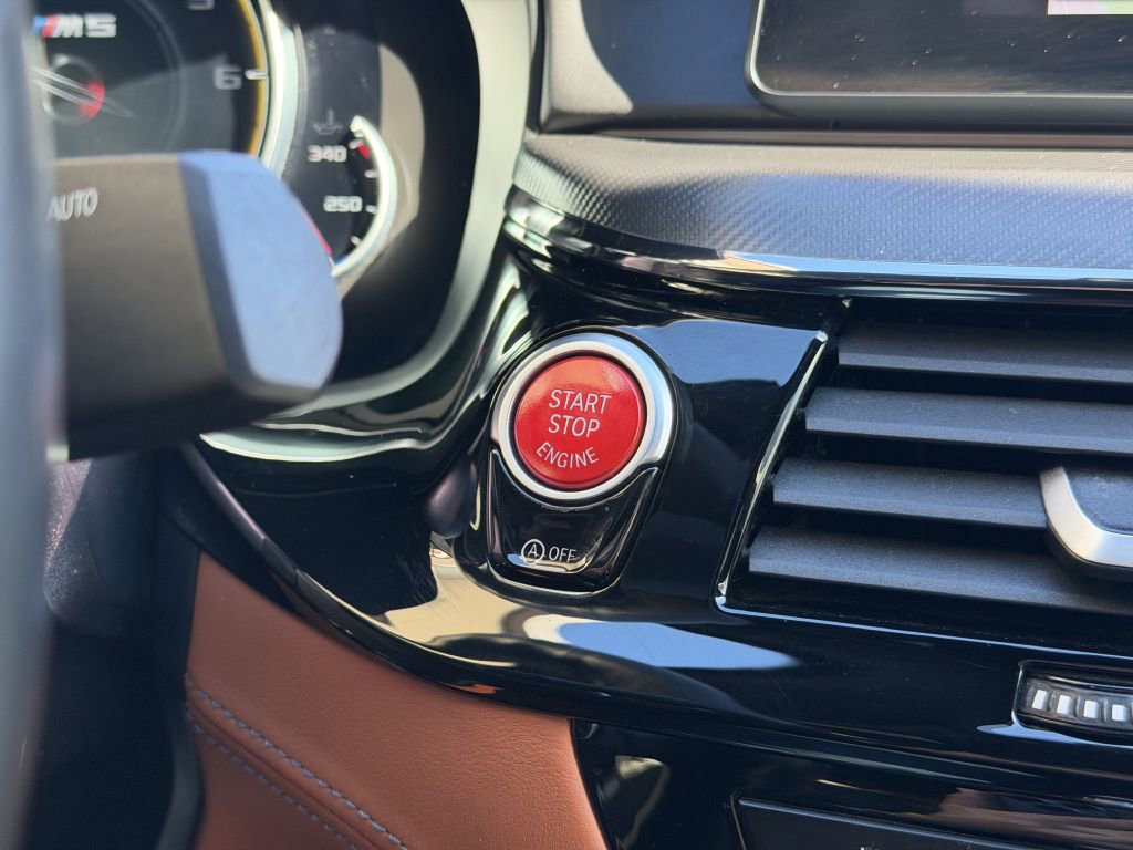 Used 2019 BMW M5 w/ Executive Package image 30