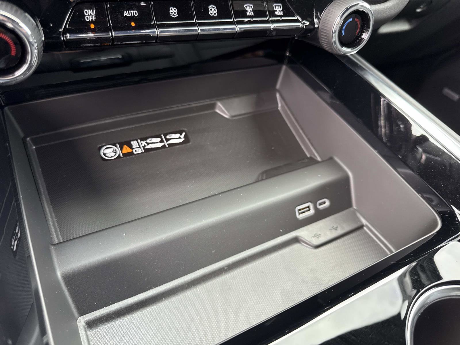 New 2026 Chevrolet Tahoe Z71 w/ Comfort Package image 29