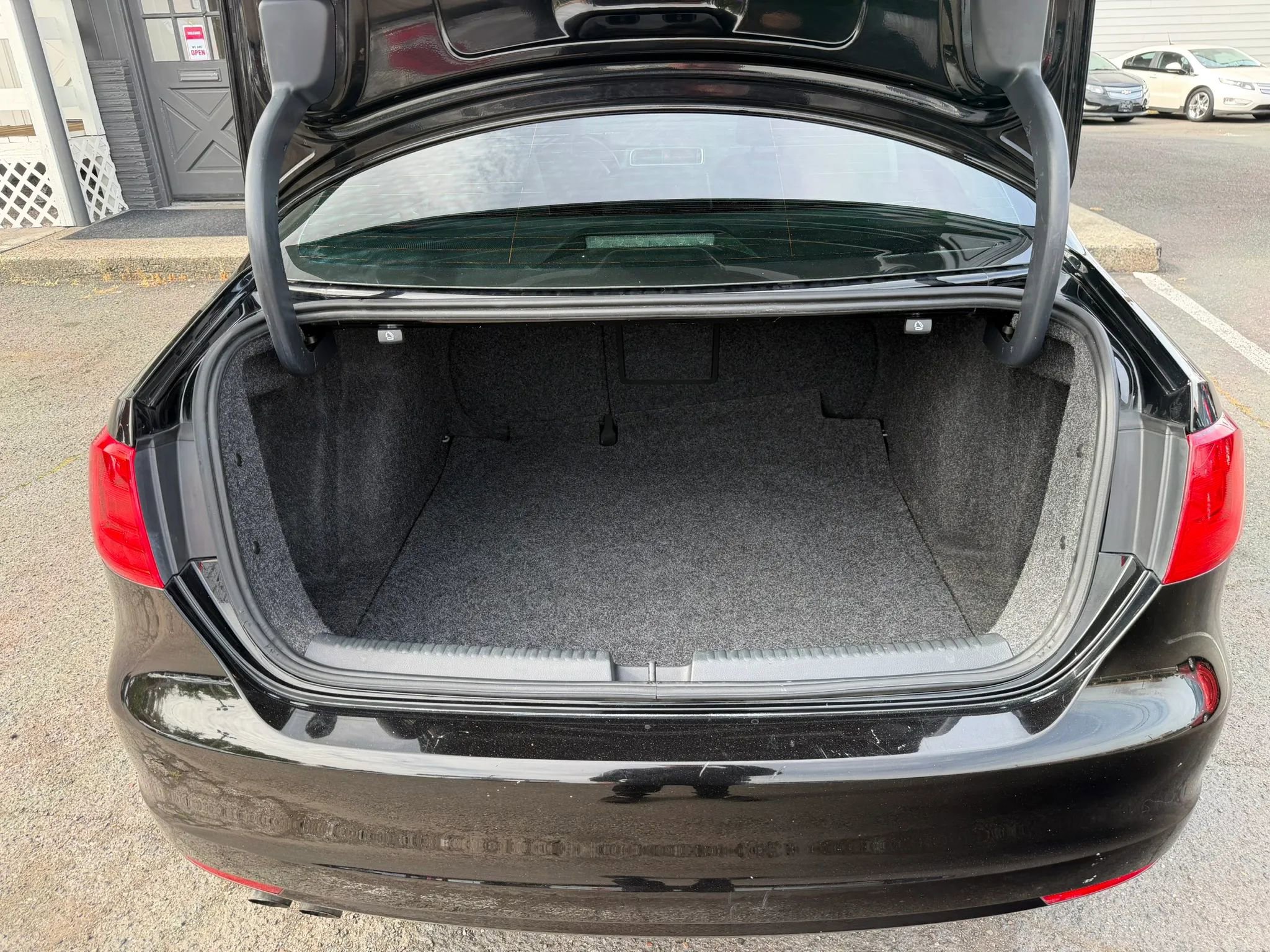 Used 2014 Volkswagen Jetta TDI image 19