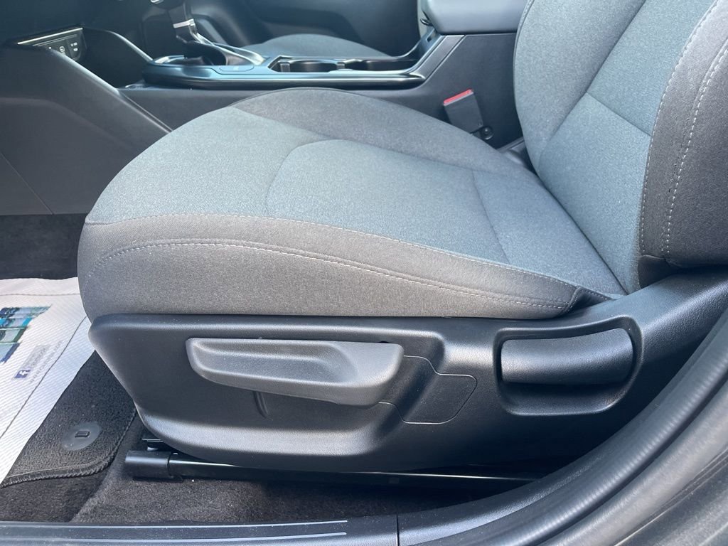 Used 2025 Kia K4 FWD image 15