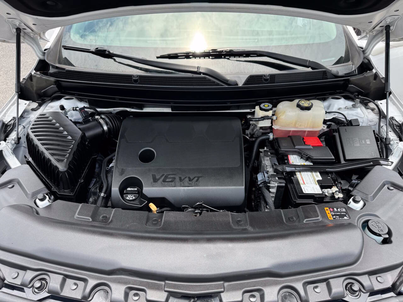 Used 2019 Buick Enclave Essence FWD image 24