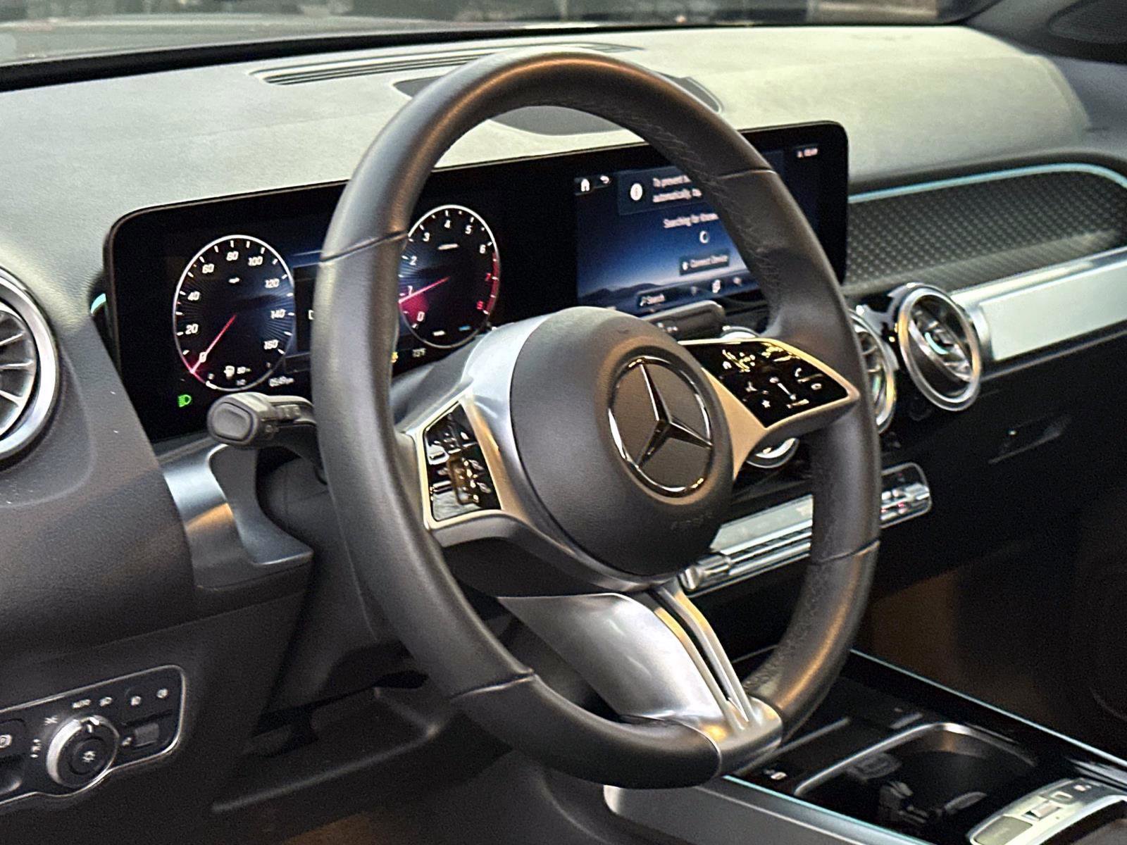 Certified 2025 Mercedes-Benz GLB 250 GLB 250 image 30