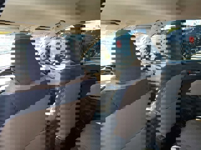 Used 2017 Toyota Prius Four image 9