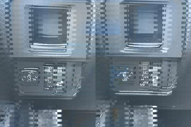 Used 2017 Toyota Tacoma TRD Sport w/ Tow Package image 34