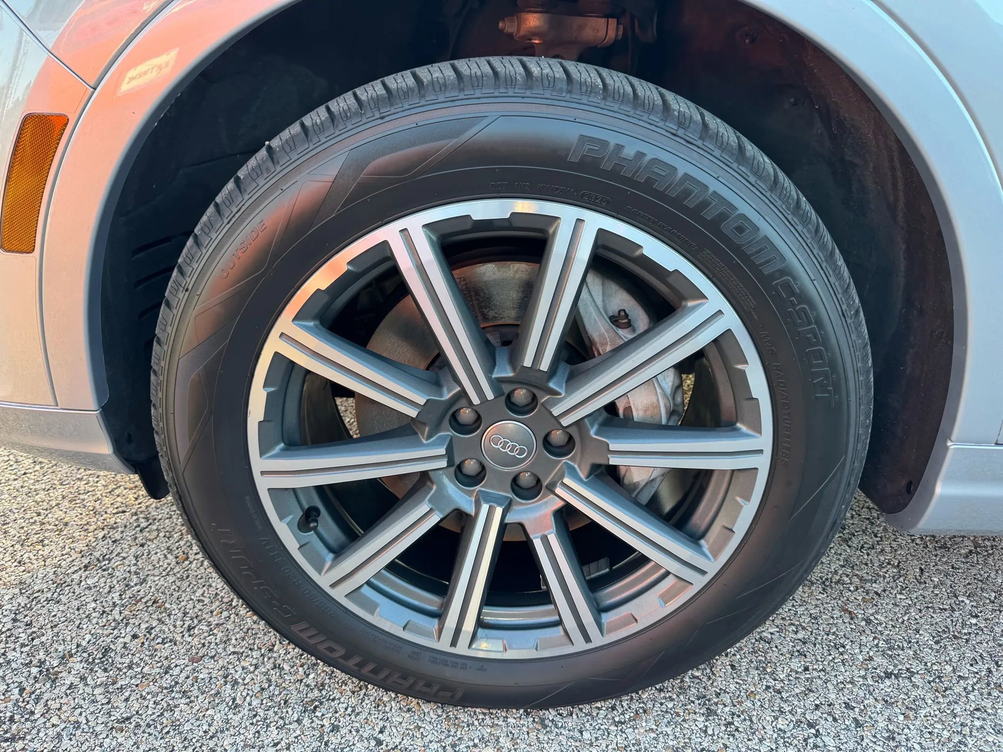 Used 2017 Audi Q7 3.0T Premium Plus image 11