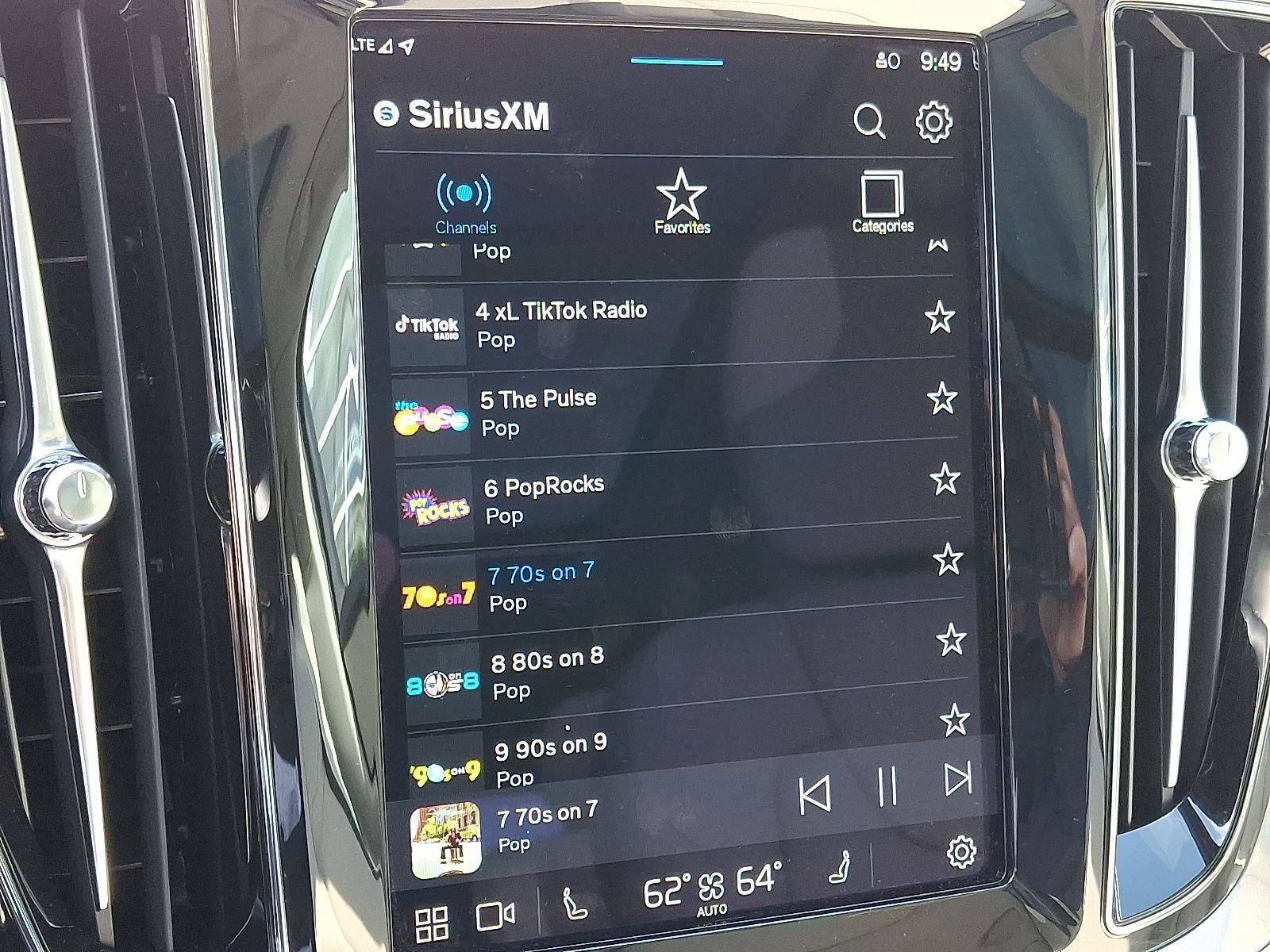 Certified 2024 Volvo V60 B5 Cross Country Plus image 18