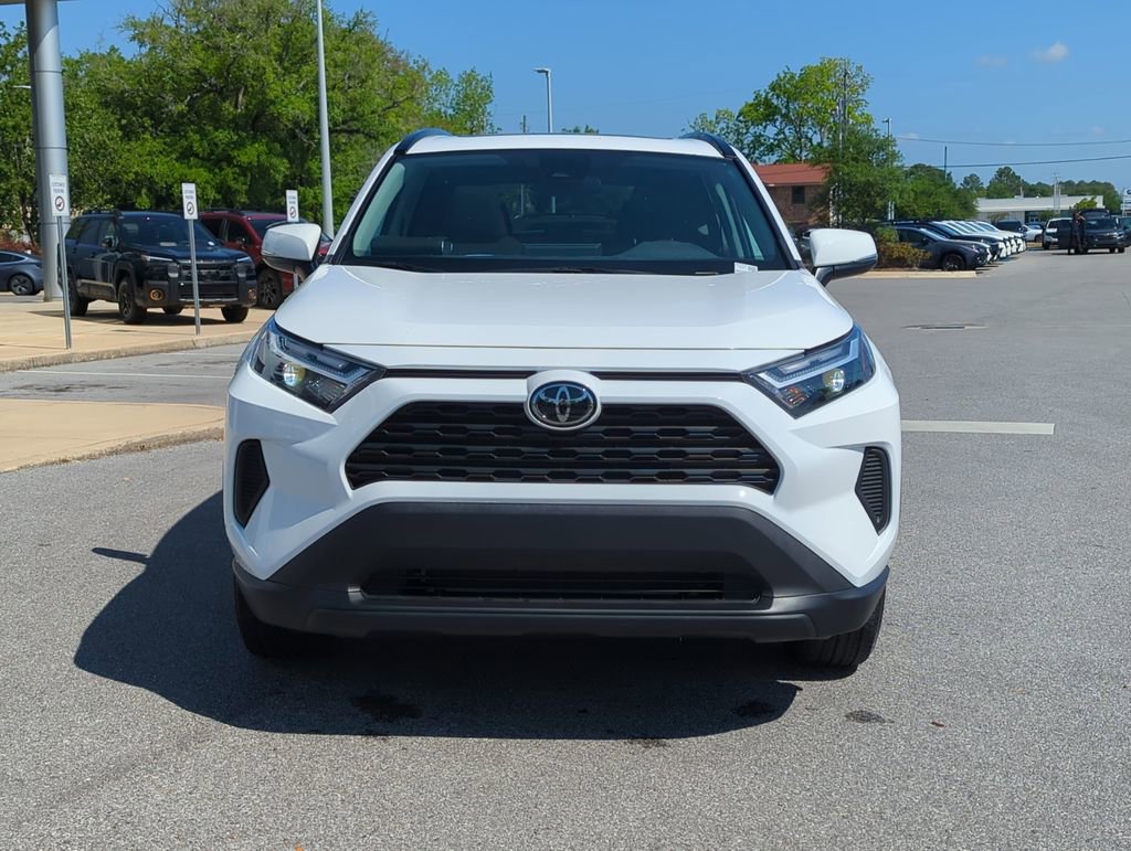 Used 2024 Toyota RAV4 XLE w/ Convenience Package FWD image 10
