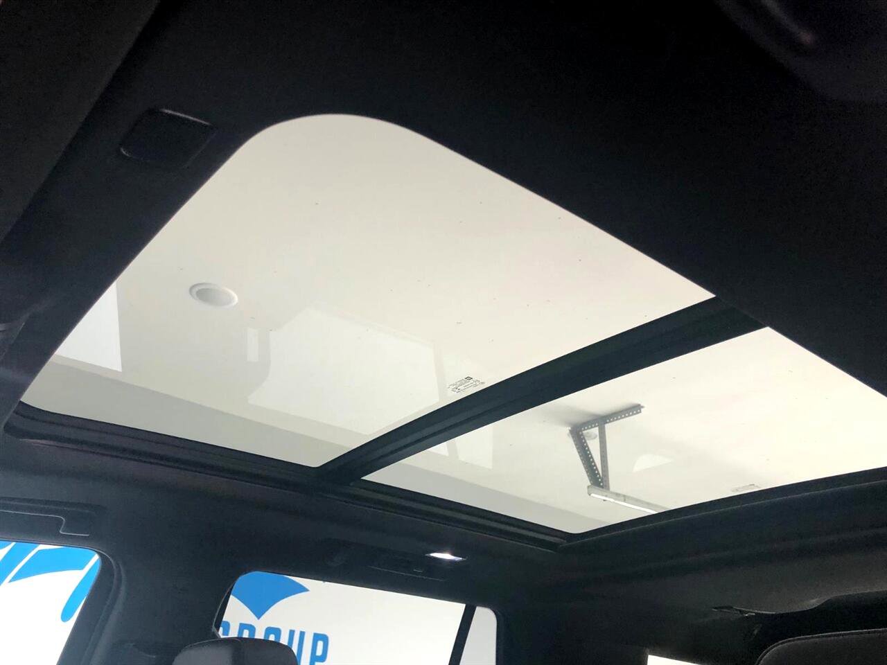 Used 2022 Chevrolet Tahoe LT w/ LT Signature Plus Package image 8