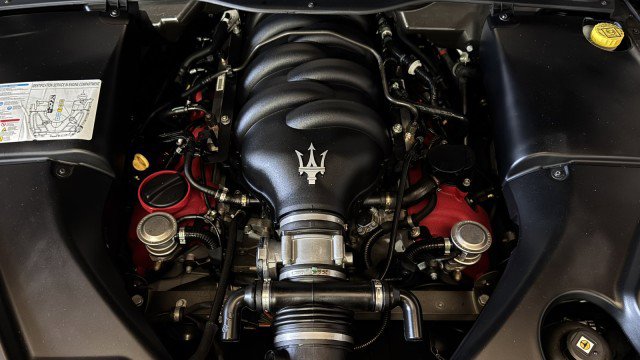 Used 2012 Maserati GranTurismo MC image 29