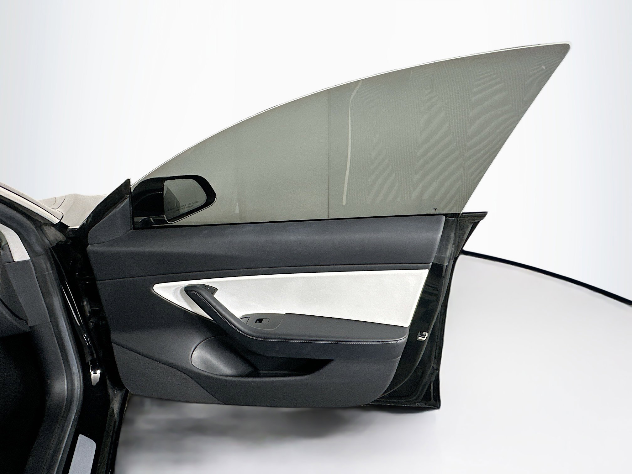 Used 2019 Tesla Model 3 Standard Range image 30