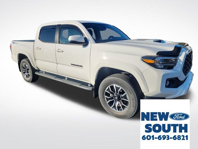 Used 2020 Toyota Tacoma TRD Sport image 6