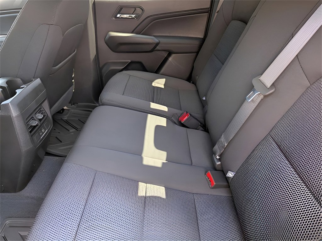 New 2026 GMC Canyon Elevation w/ Convenience Package image 30