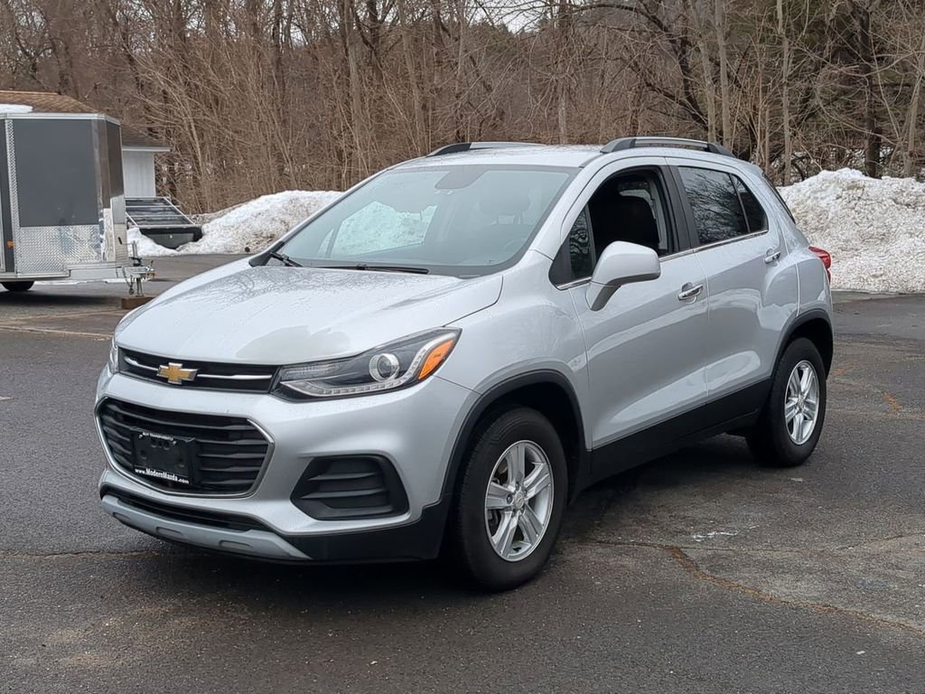 Used 2019 Chevrolet Trax LT w/ LT Convenience Package AWD/4WD image 8