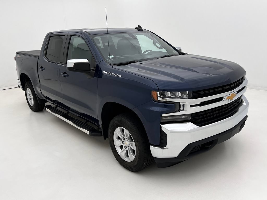 Used 2021 Chevrolet Silverado 1500 LT AWD/4WD image 2