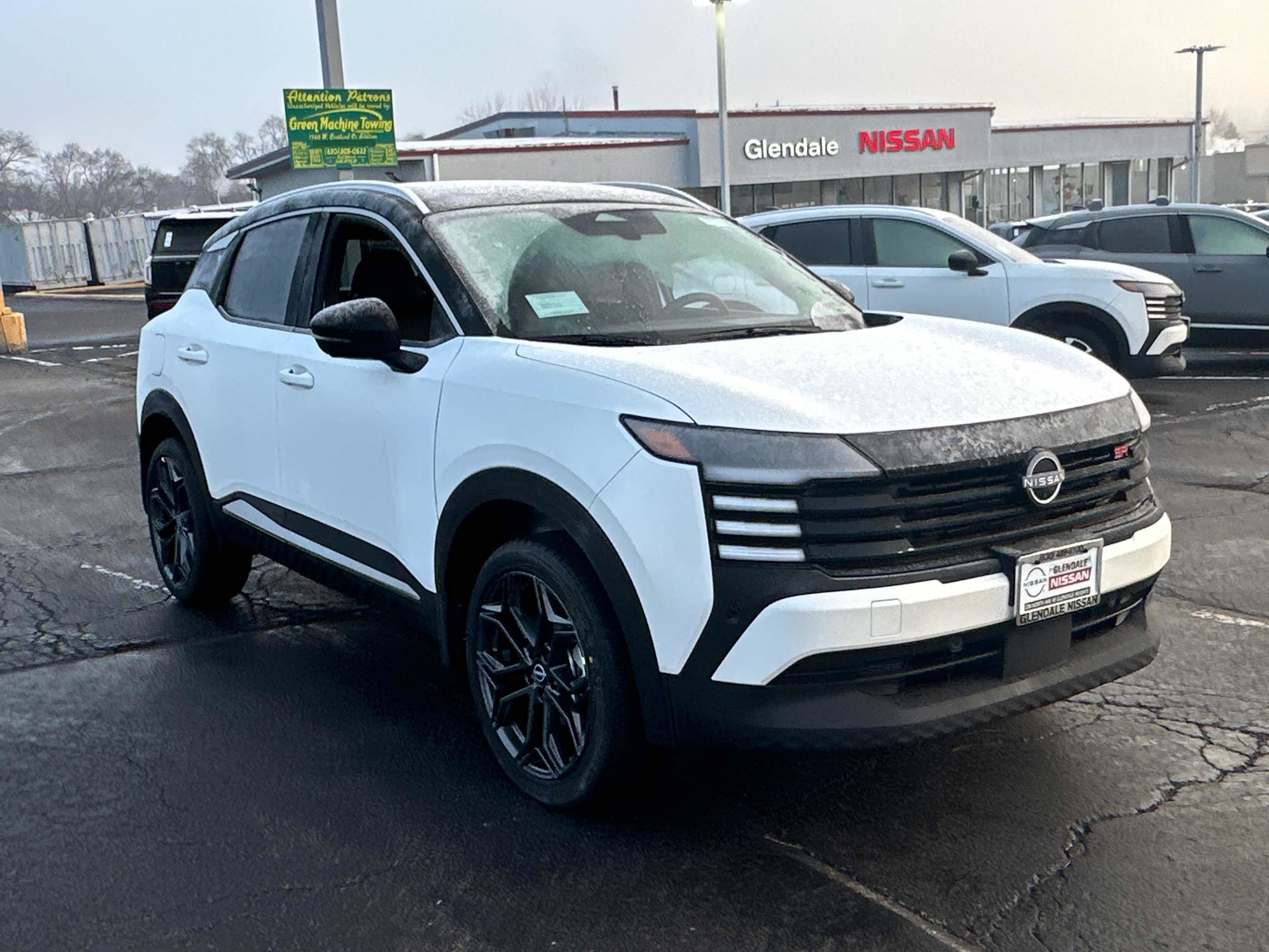 New 2026 Nissan Kicks SR w/ SR Premium Package image 3