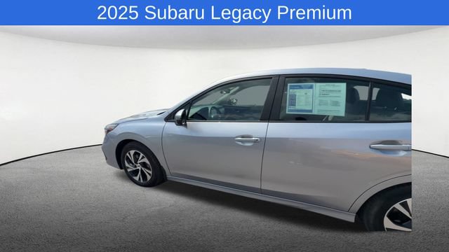 Used 2025 Subaru Legacy Premium w/ Popular Package #1A AWD/4WD image 6