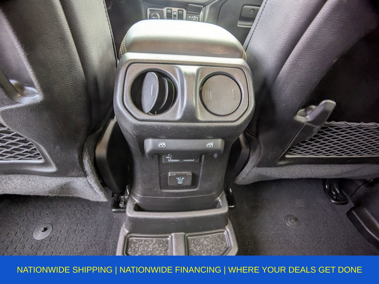 Used 2024 Jeep Wrangler Unlimited Sahara w/ Technology Group image 18