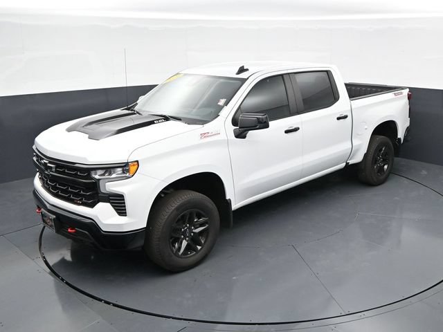 Used 2024 Chevrolet Silverado 1500 LT Trail Boss AWD/4WD image 36
