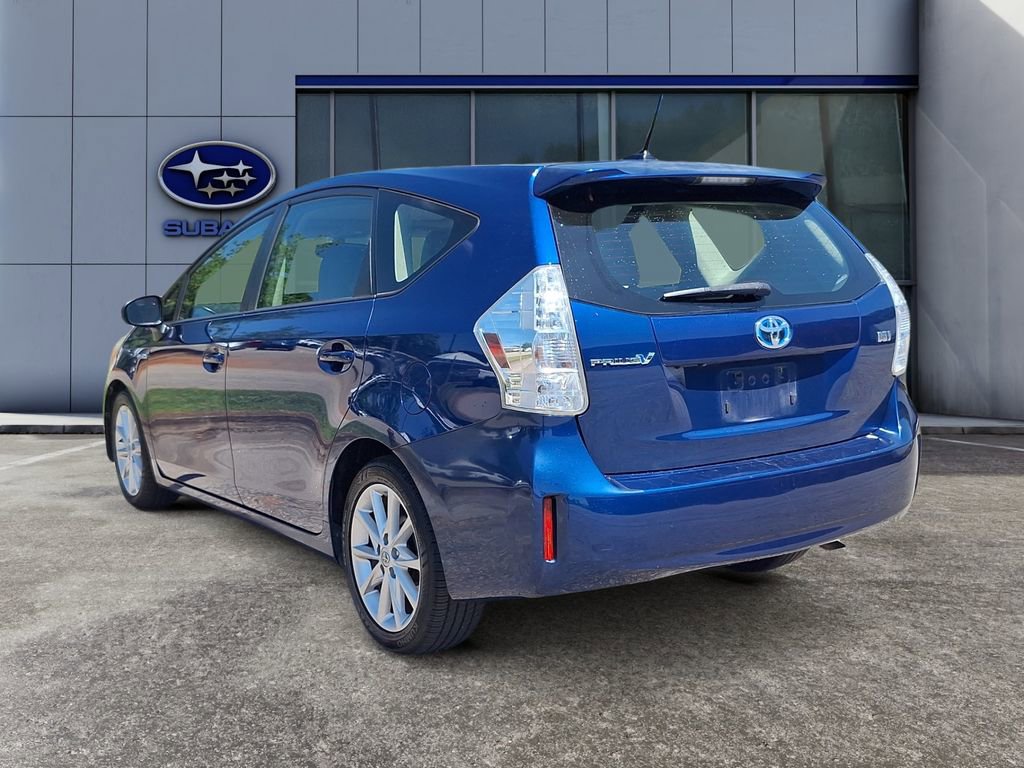 Used 2013 Toyota Prius V Five FWD image 4