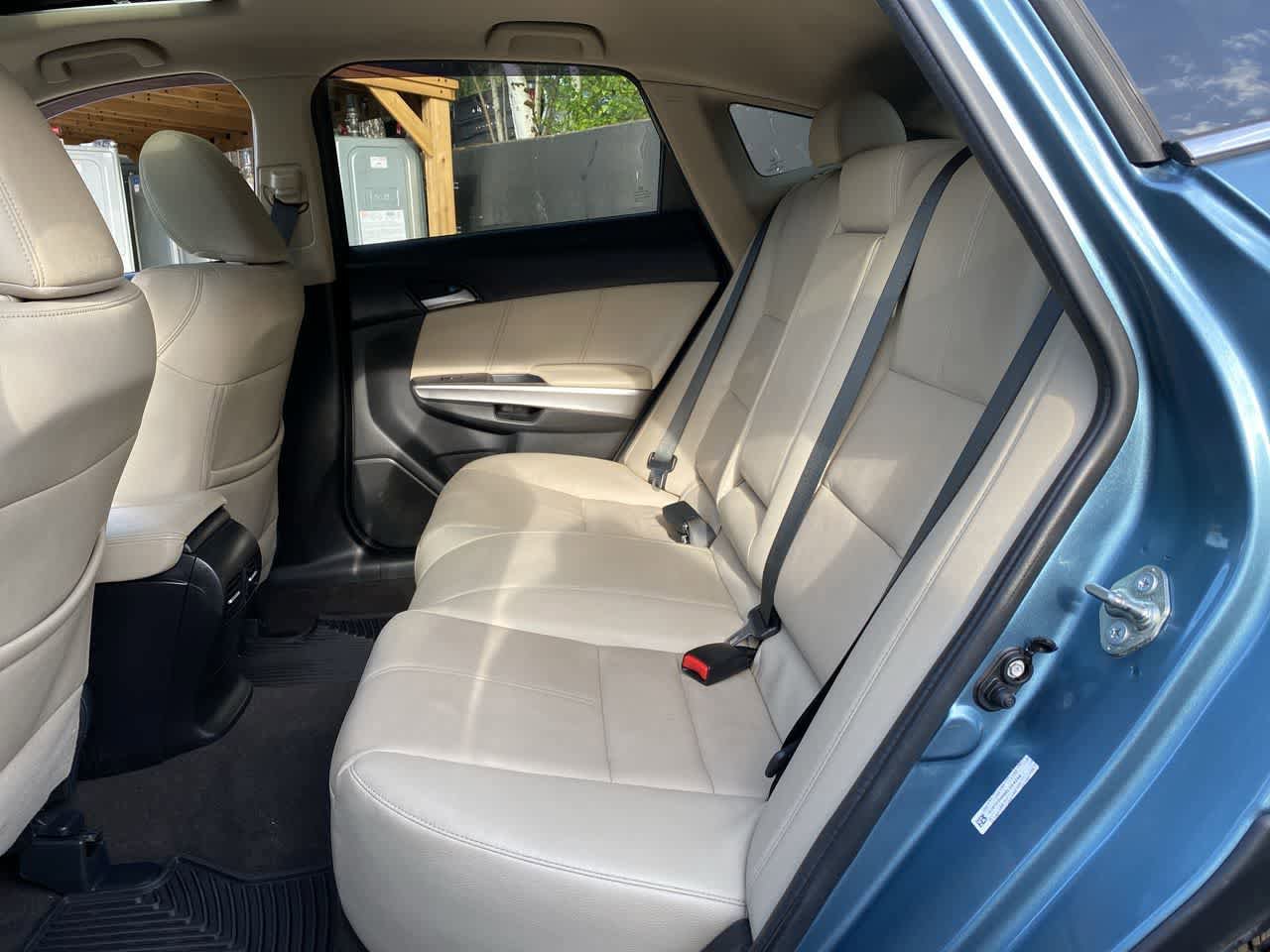 Used 2014 Honda Crosstour EX-L image 17