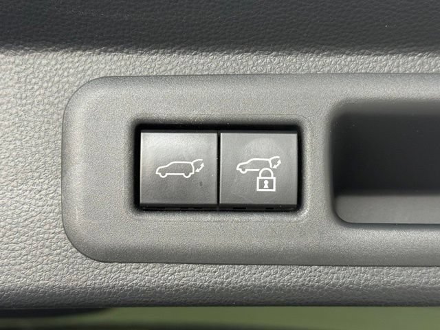 Used 2023 Toyota Sequoia Limited w/ Tow Technology Package AWD/4WD image 18