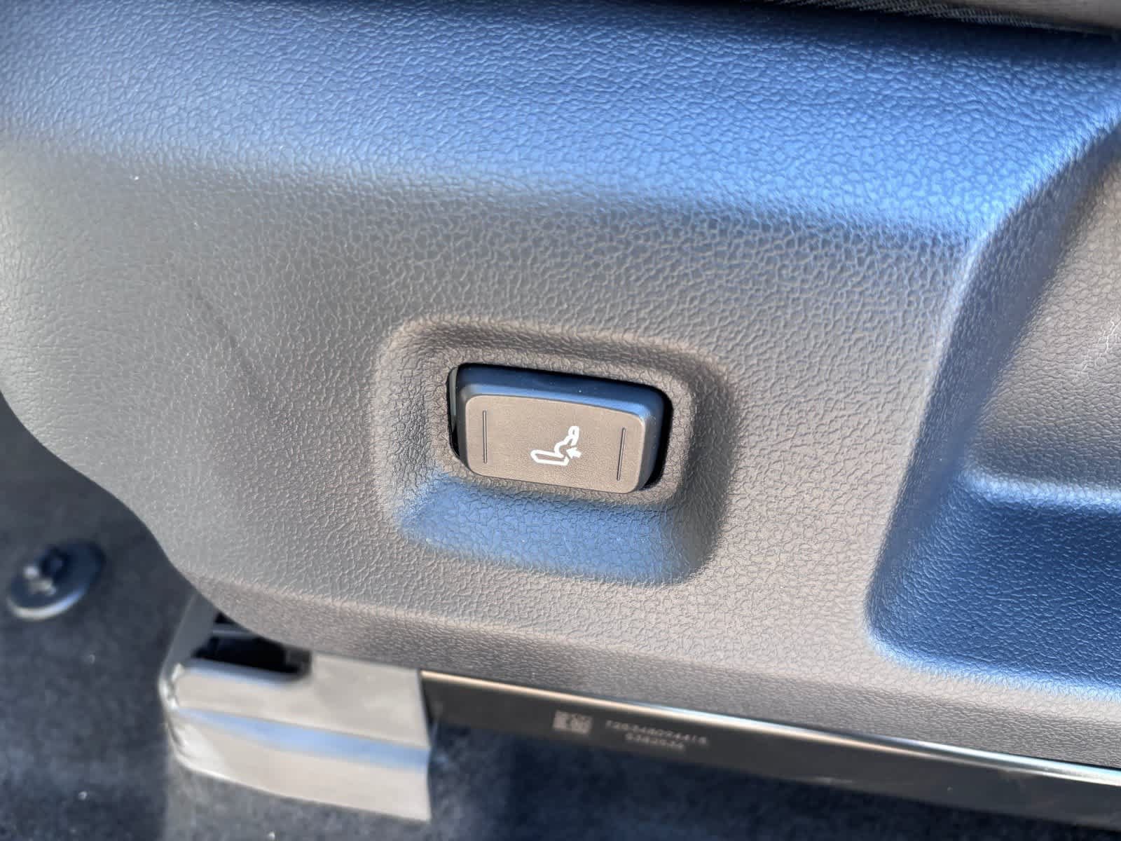 Used 2026 Toyota Tacoma SR5 RWD image 17