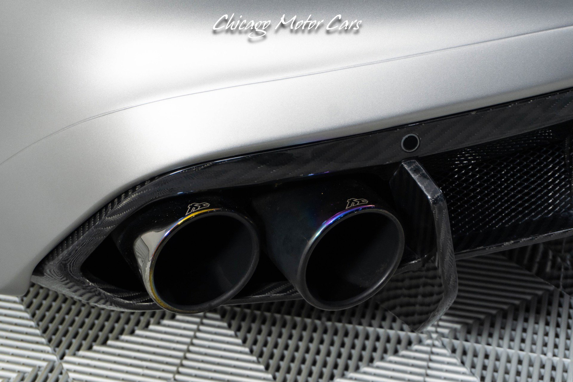 Used 2016 Ferrari F12 Berlinetta RWD image 21
