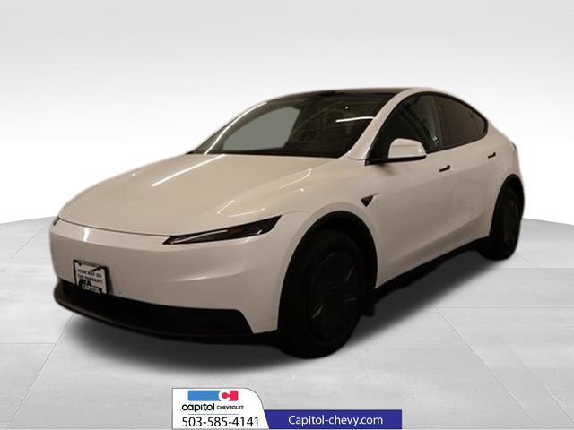 Used 2026 Tesla Model Y AWD image 4