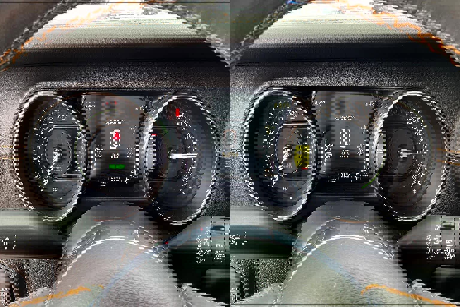 Used 2023 Jeep Wrangler Unlimited Sahara image 19