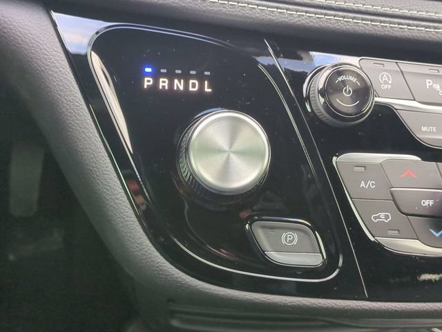 New 2026 Chrysler Pacifica Select FWD image 19