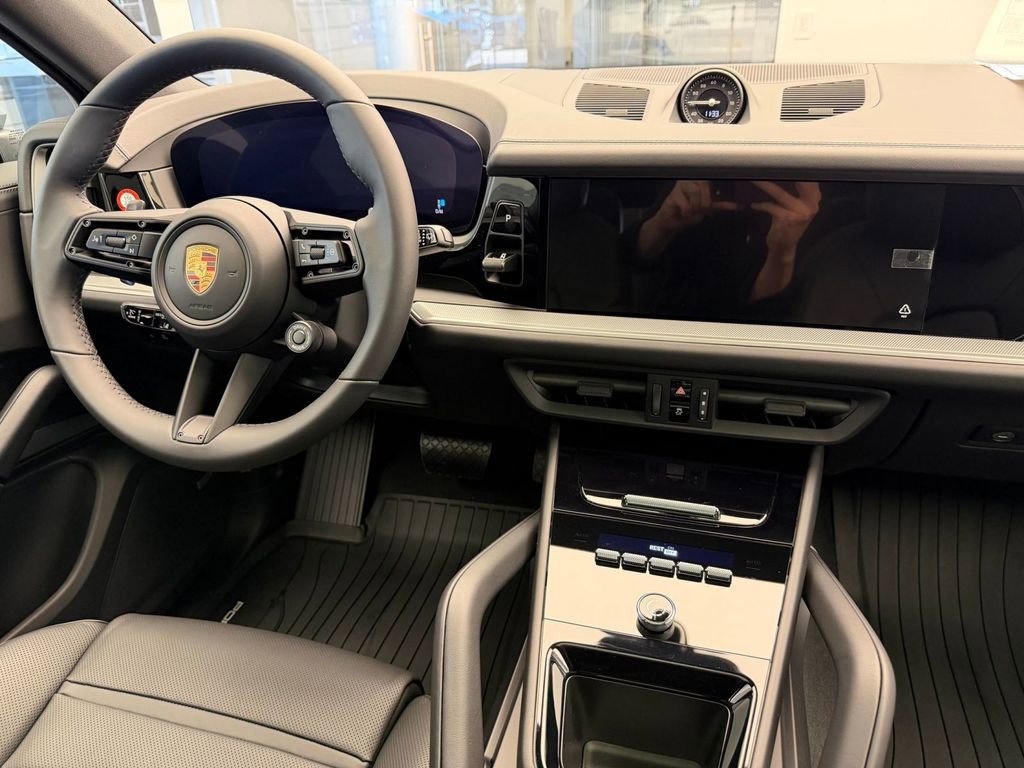 New 2026 Porsche Cayenne AWD/4WD image 15