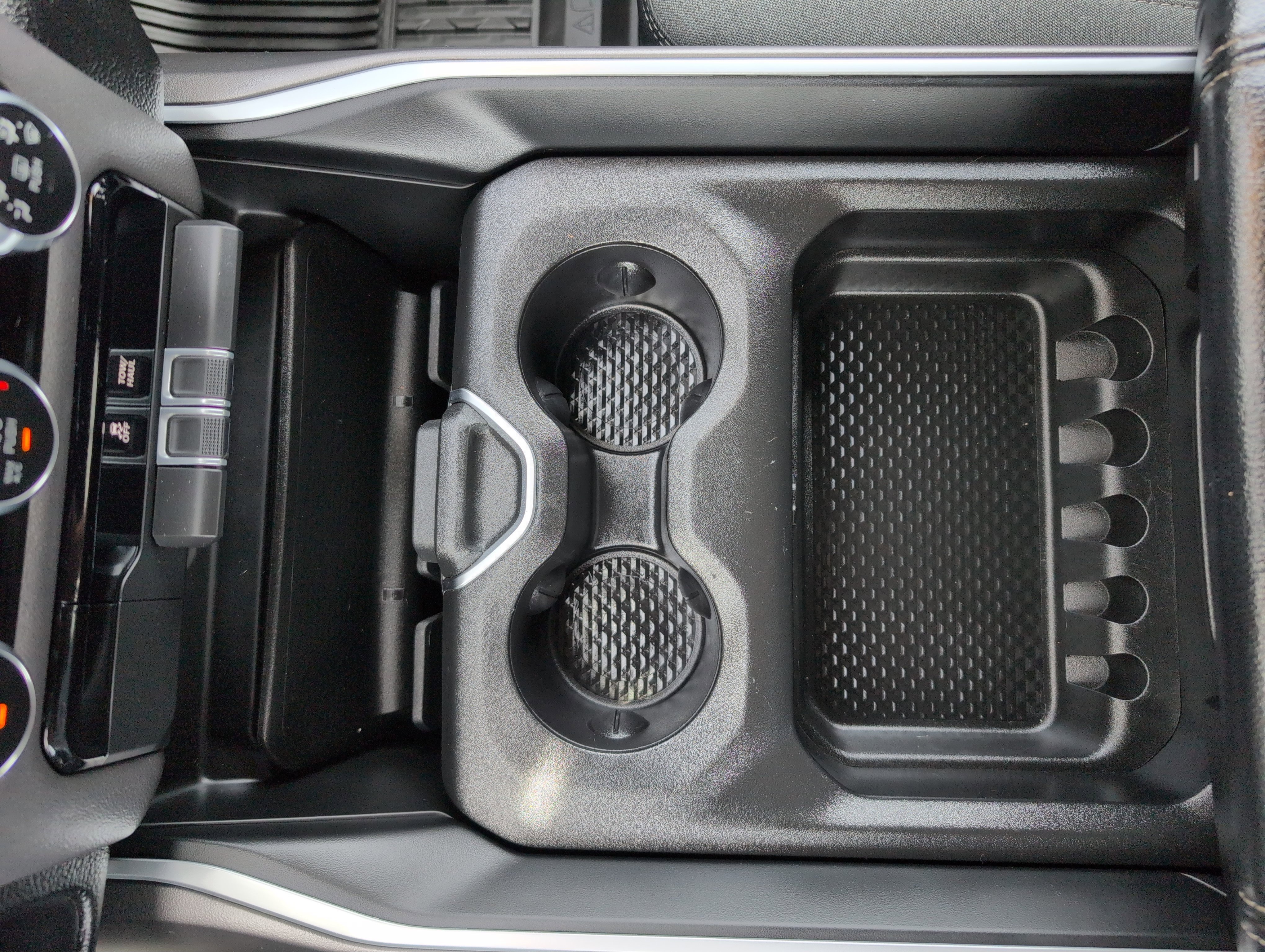Used 2022 RAM 1500 Big Horn AWD/4WD image 25