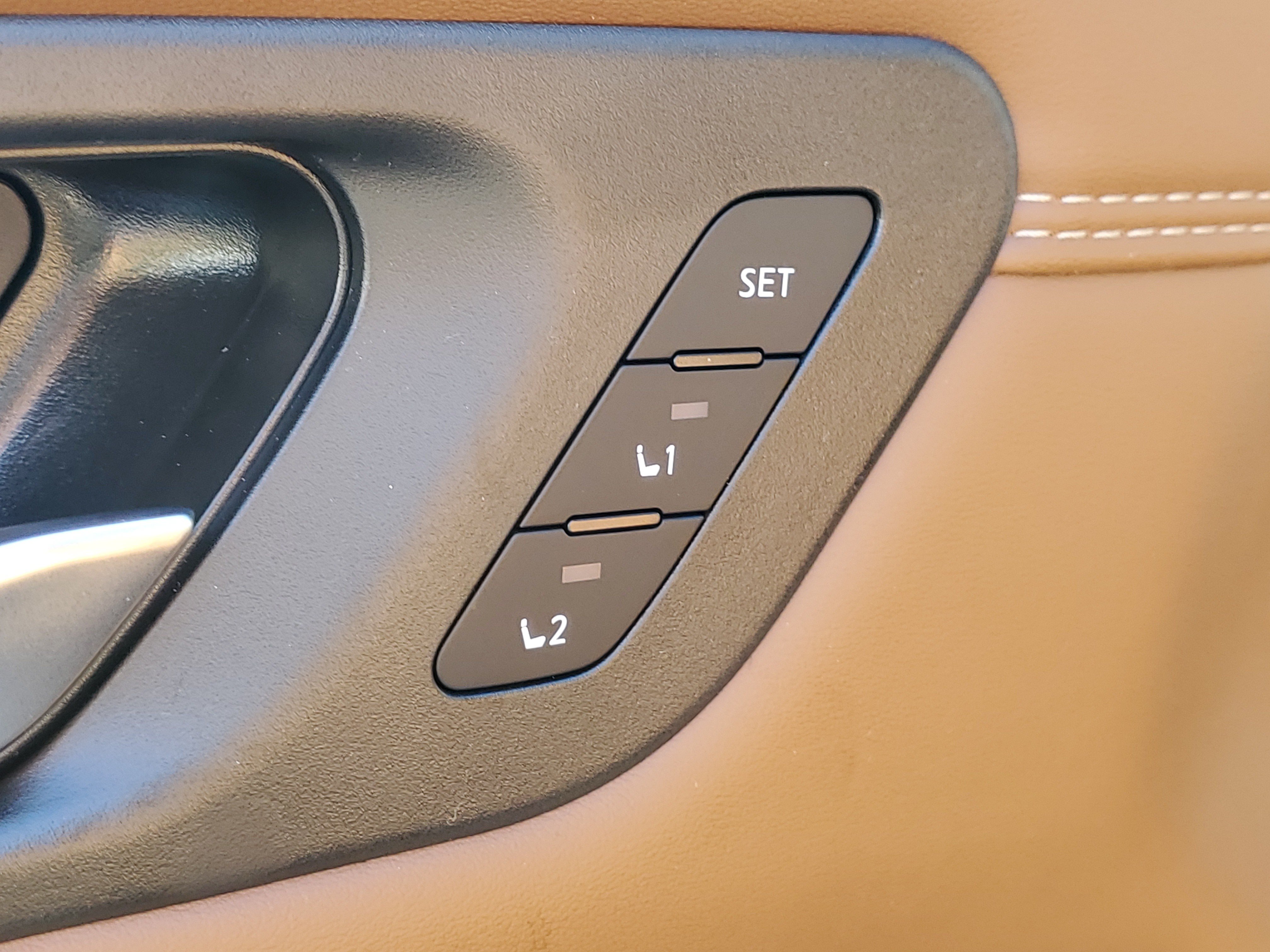 New 2026 Nissan Pathfinder Platinum AWD/4WD image 25