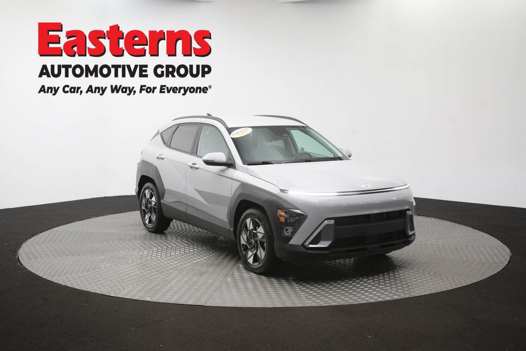 Used 2025 Hyundai Kona SEL FWD image 48