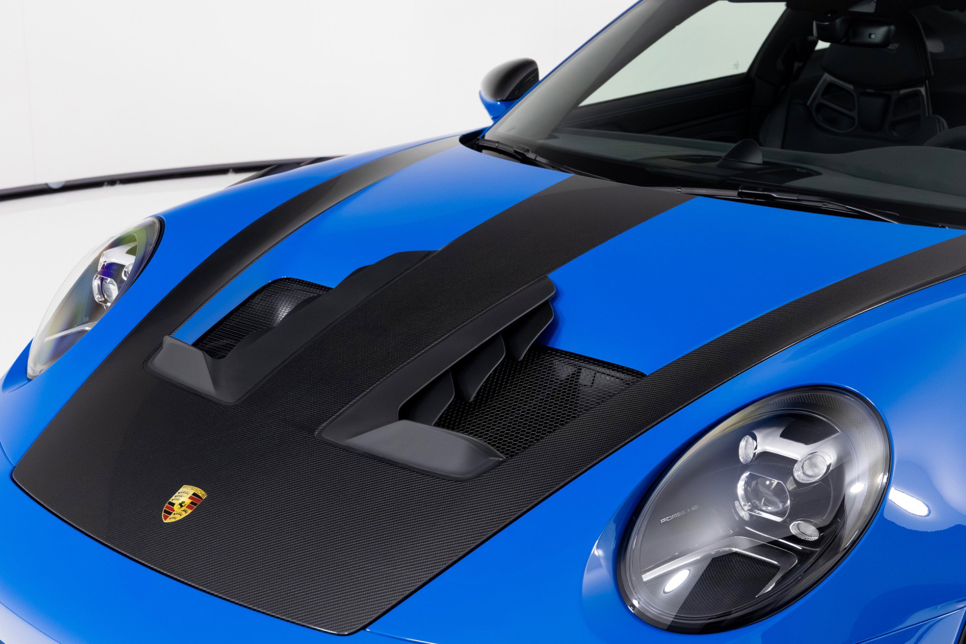 Used 2025 Porsche 911 GT3 RS image 52