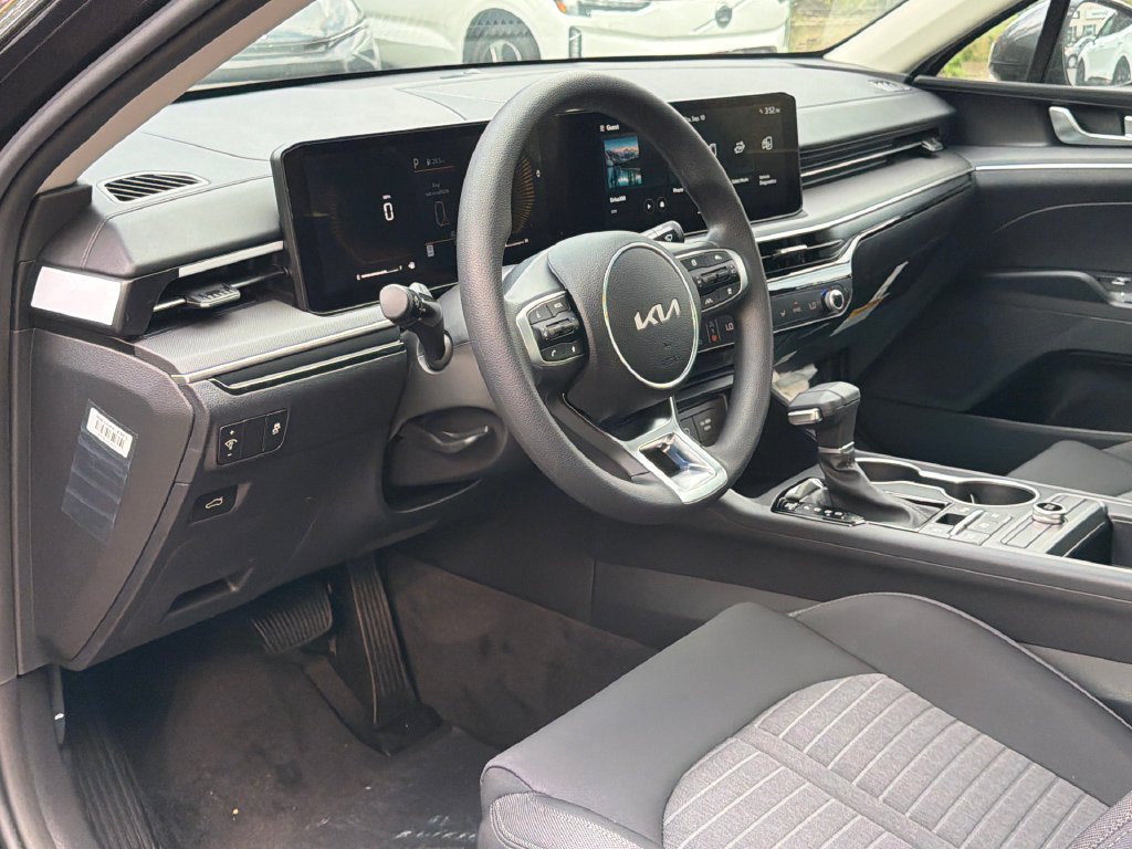 New 2026 Kia K5 LXS FWD image 17