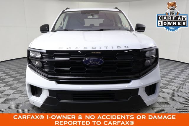 Used 2025 Ford Expedition Active image 2
