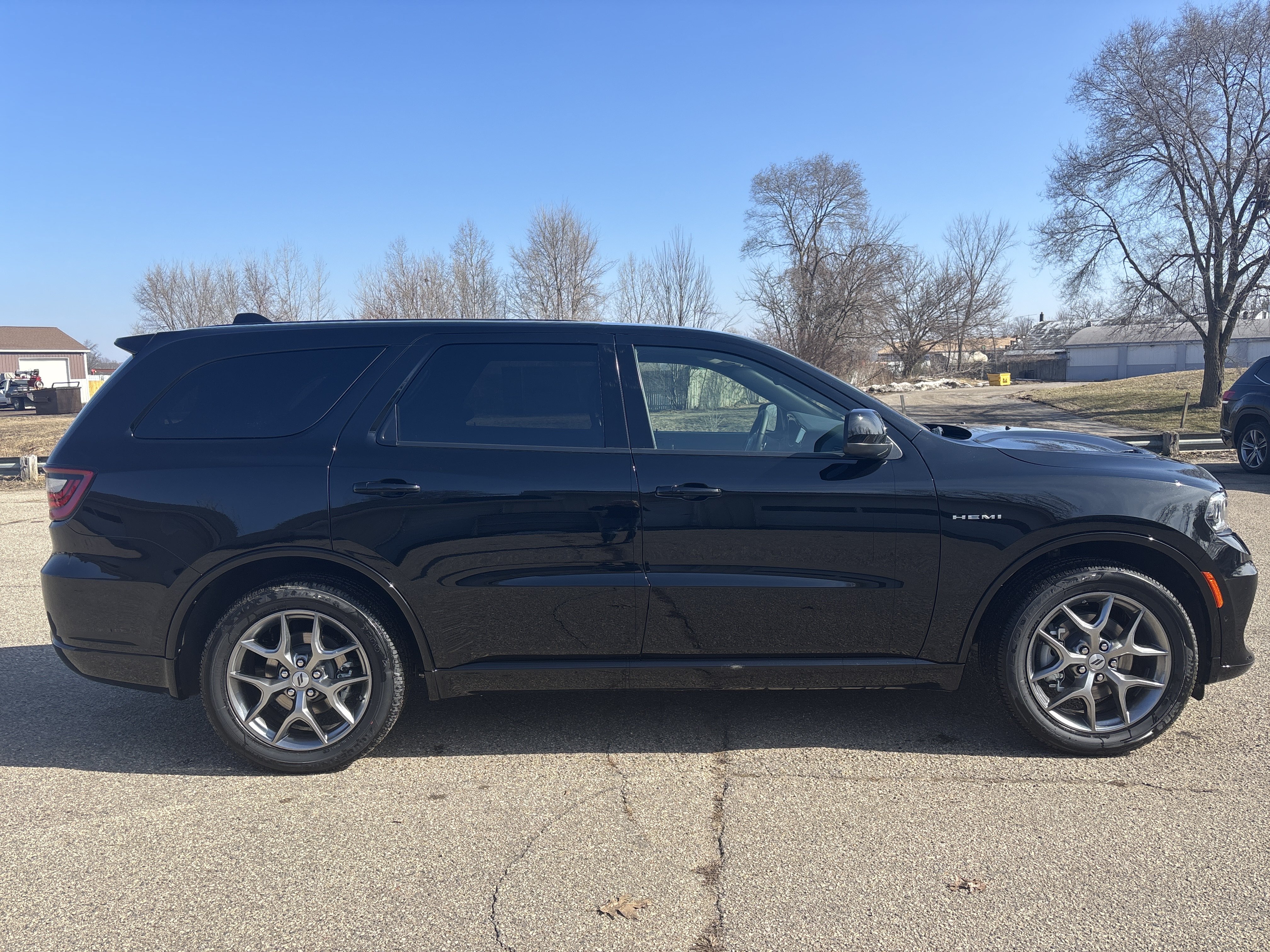 New 2026 Dodge Durango GT w/ Trailer Tow Group IV AWD/4WD image 2