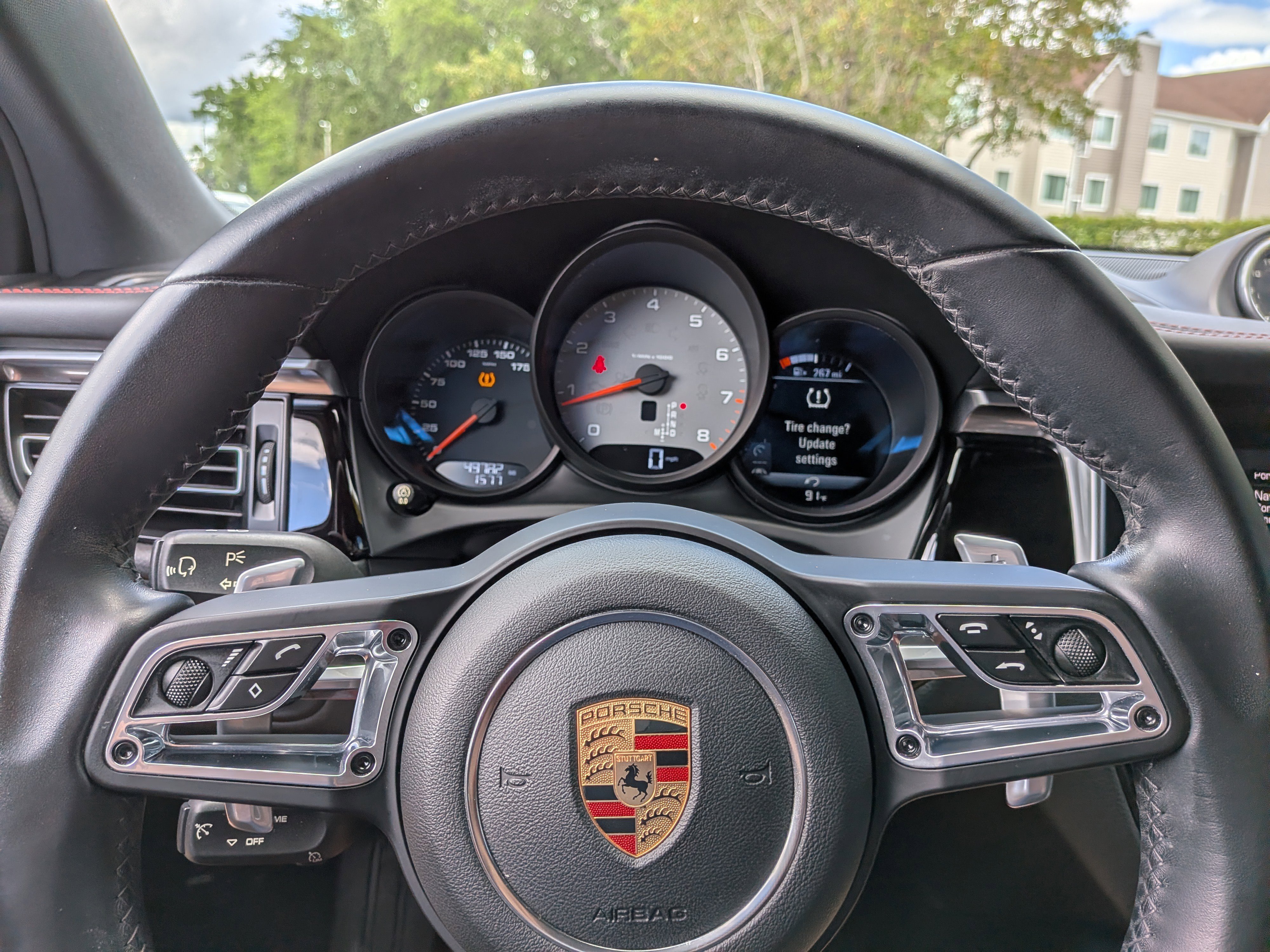 Used 2019 Porsche Macan S image 28