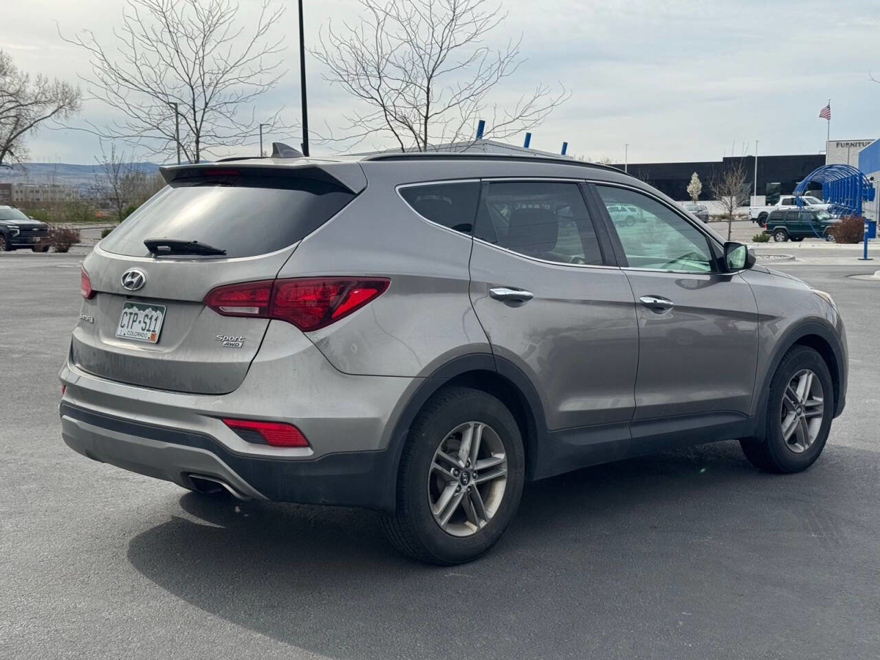 Used 2018 Hyundai Santa Fe Sport w/ 2.4L Value Package 02 image 7