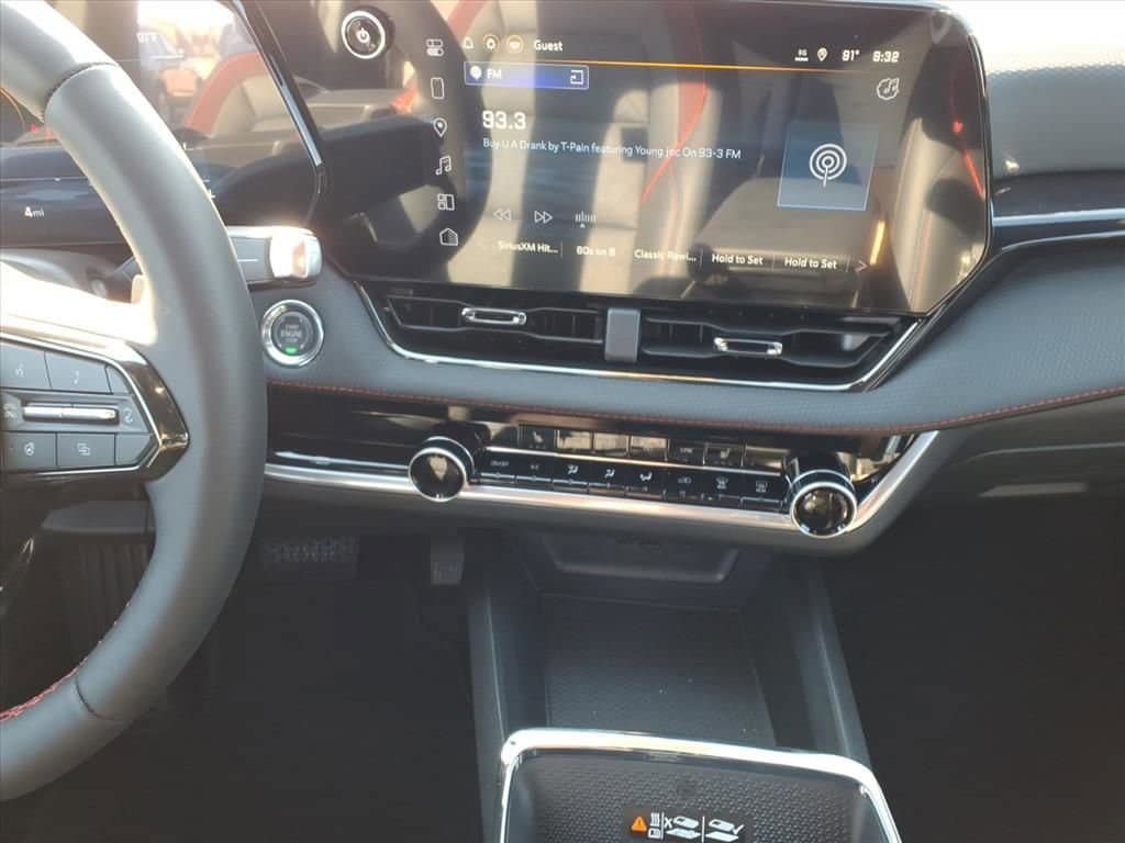 New 2026 Chevrolet Equinox RS FWD image 23